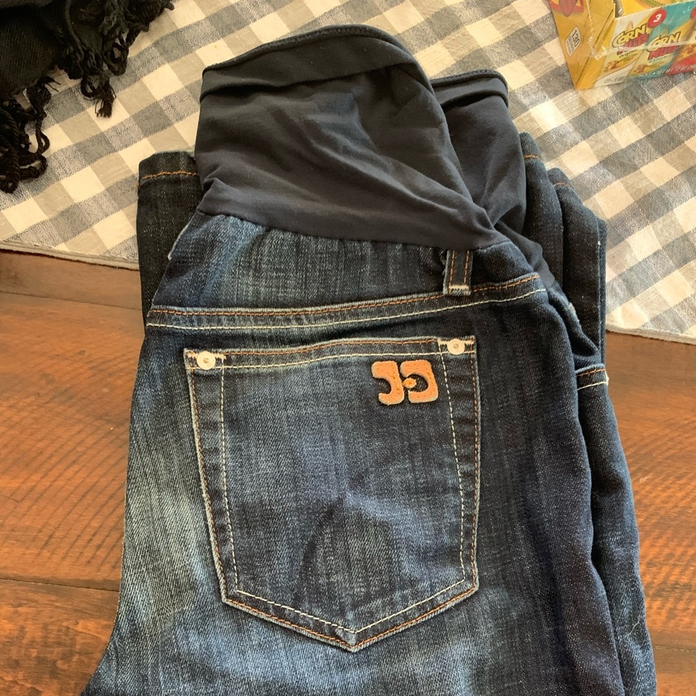 Maternity Joe’s Jeans